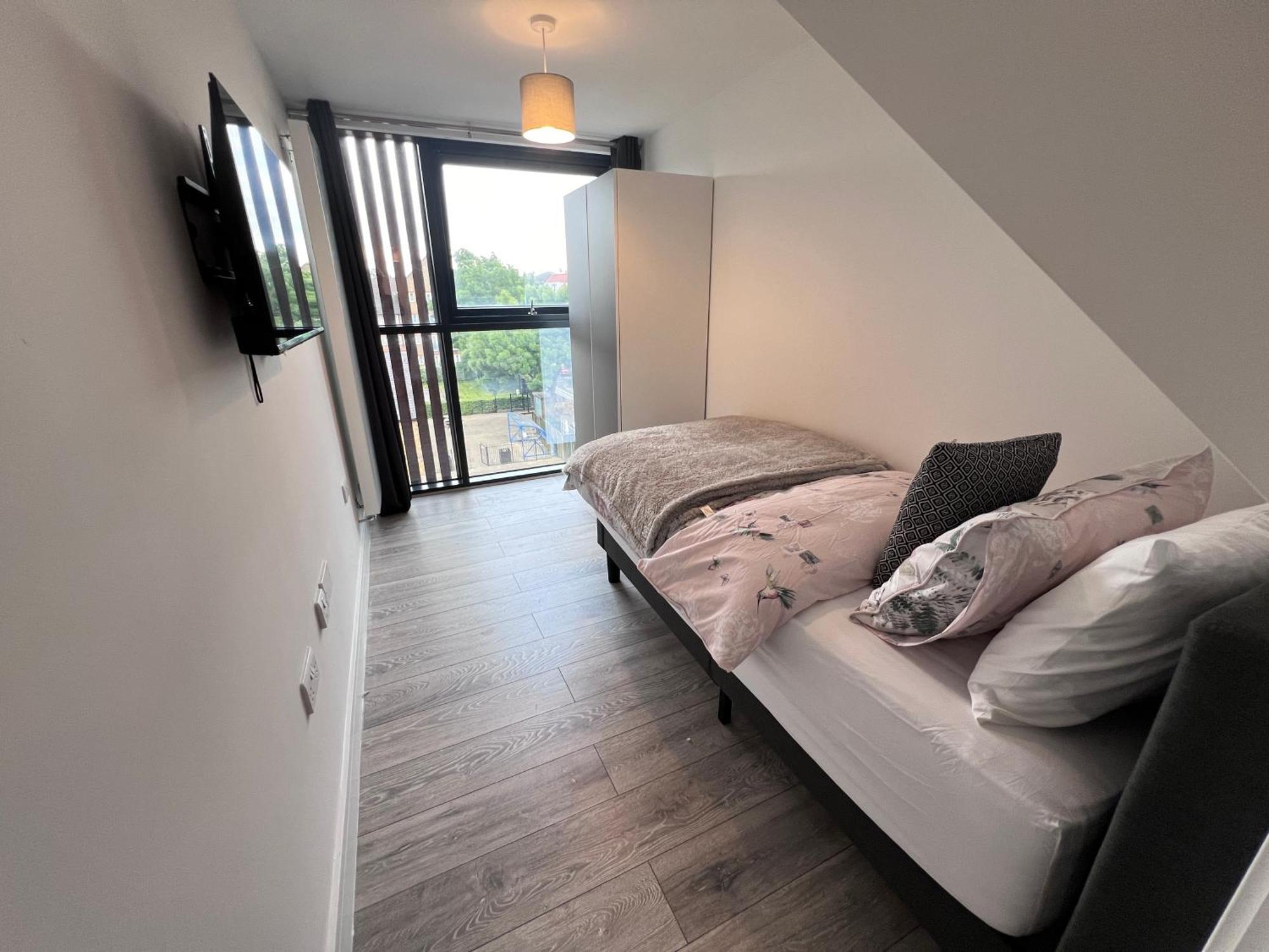 Ft8 Brick Lane * London