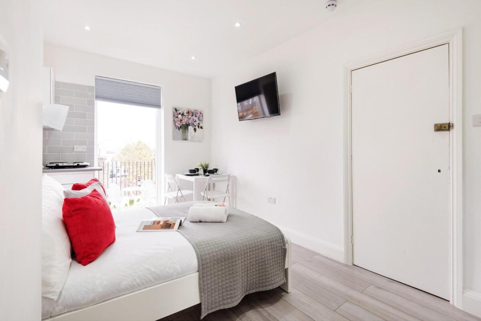 The Armadale Road Ii Apartment London
