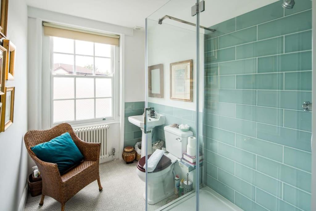 Artists Comfy Home, Near Camden Market Apartment