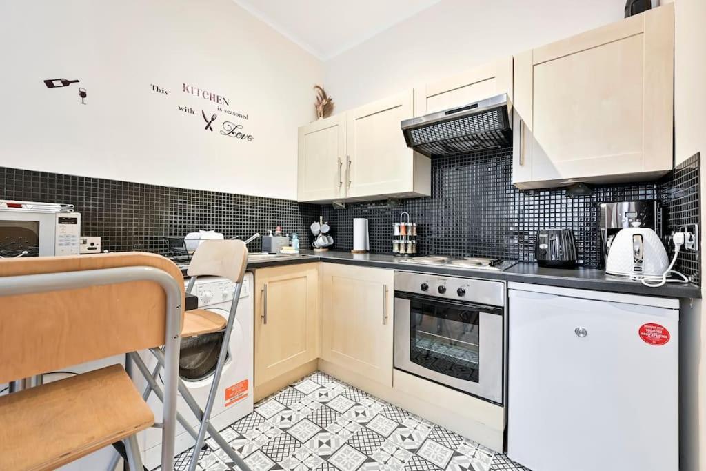 The Perfect Queensway * London