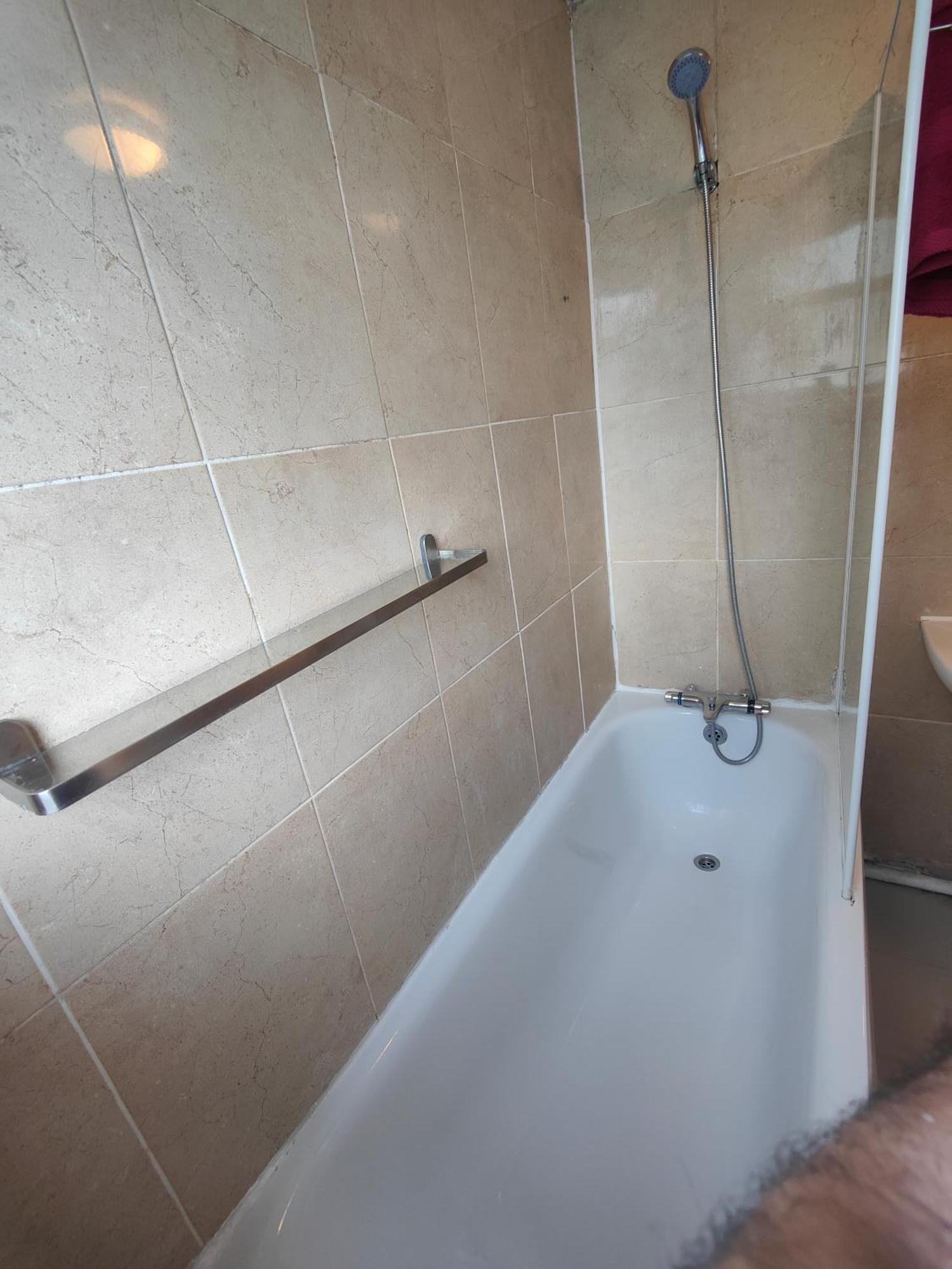 Elegant King Bed Get Away Guest house *