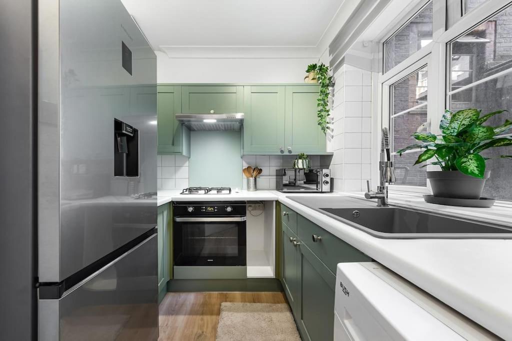 Appartement Brand New 3 Bedroom Flat In *