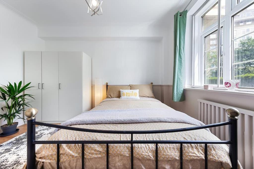Brand New 3 Bedroom Flat In Appartement Londen