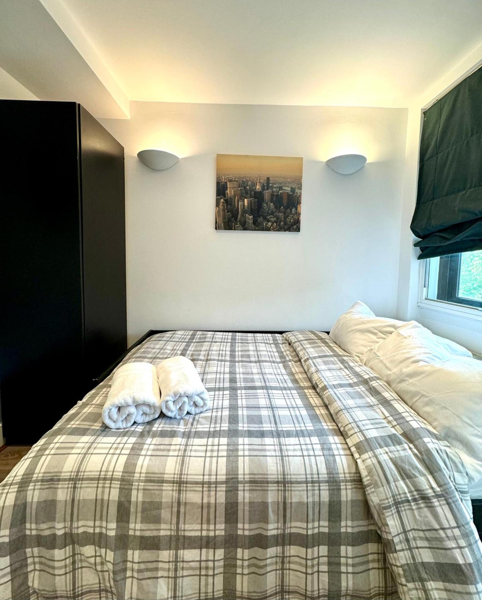 The Crib - 3 Bedroom Central By Wild Appartement