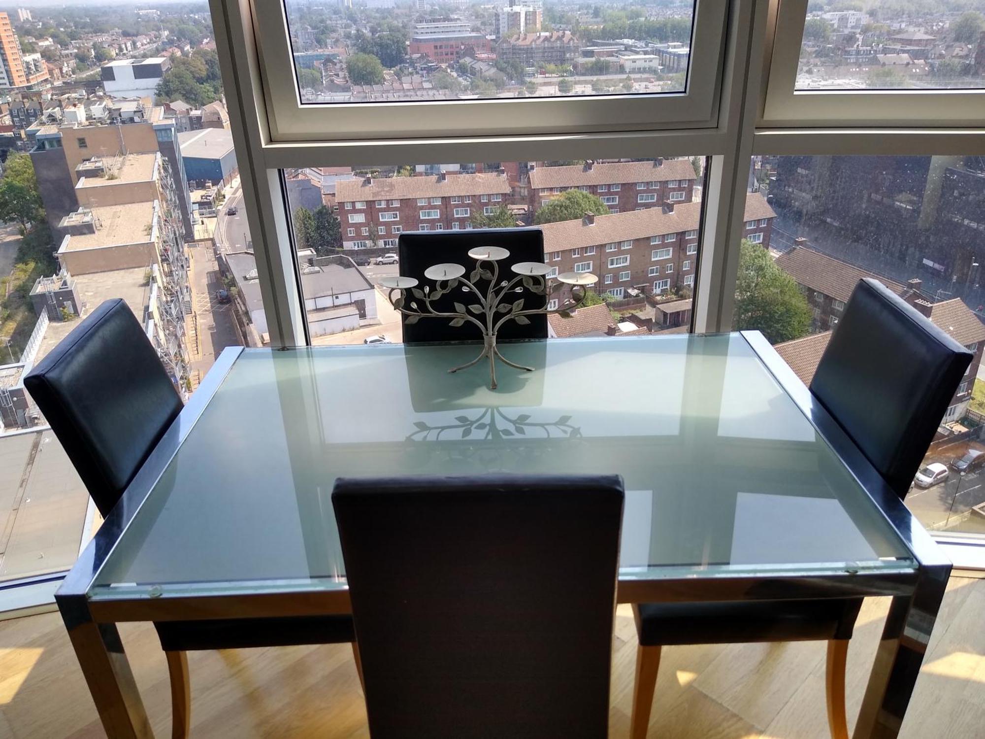 In Luxurious Penthouse Privatunterkunft