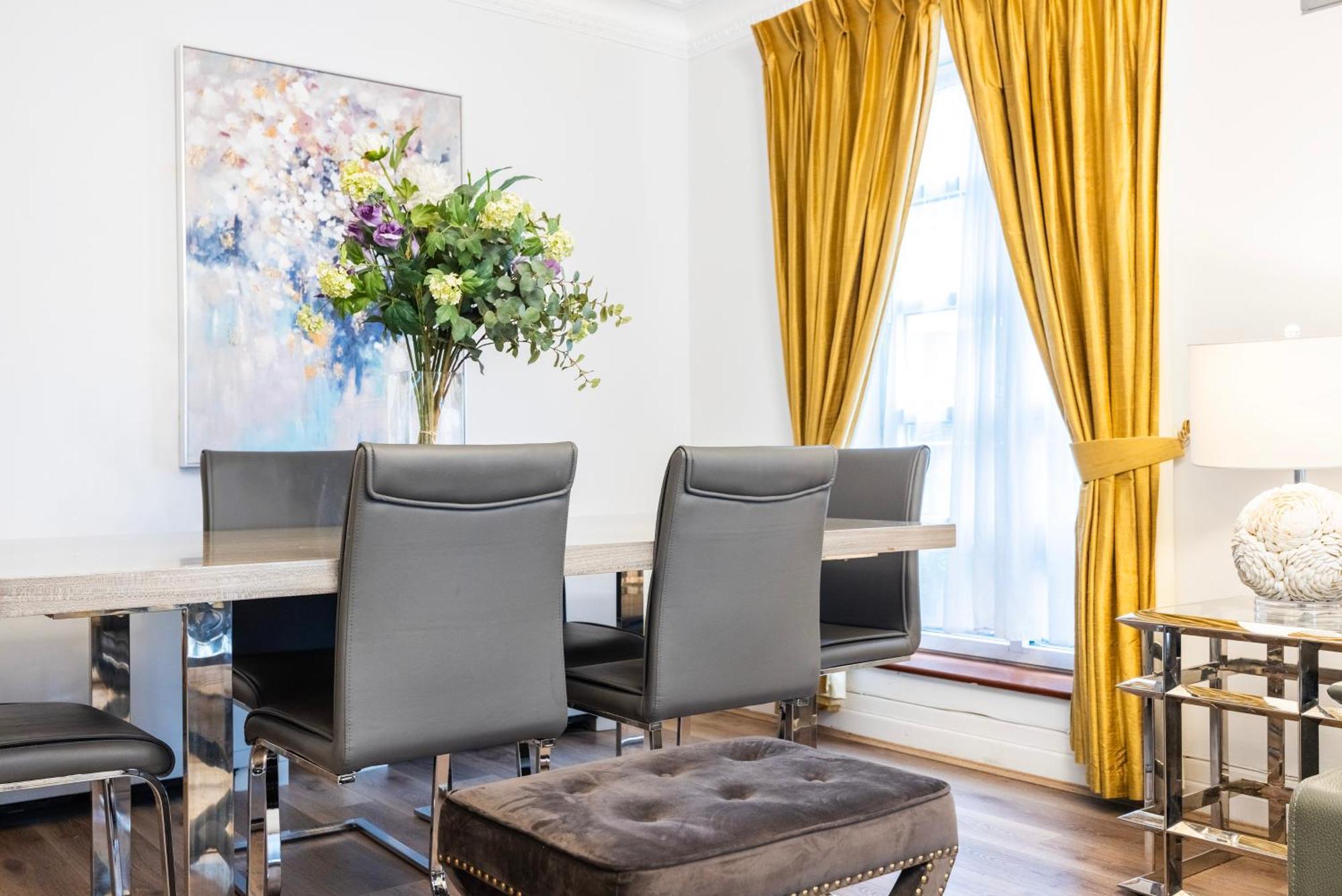 Carlton Court - Mayfair Aparthotel Londen