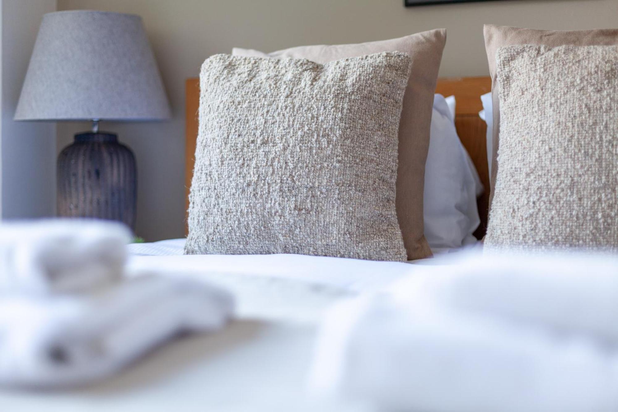 The Ealing Collection * London