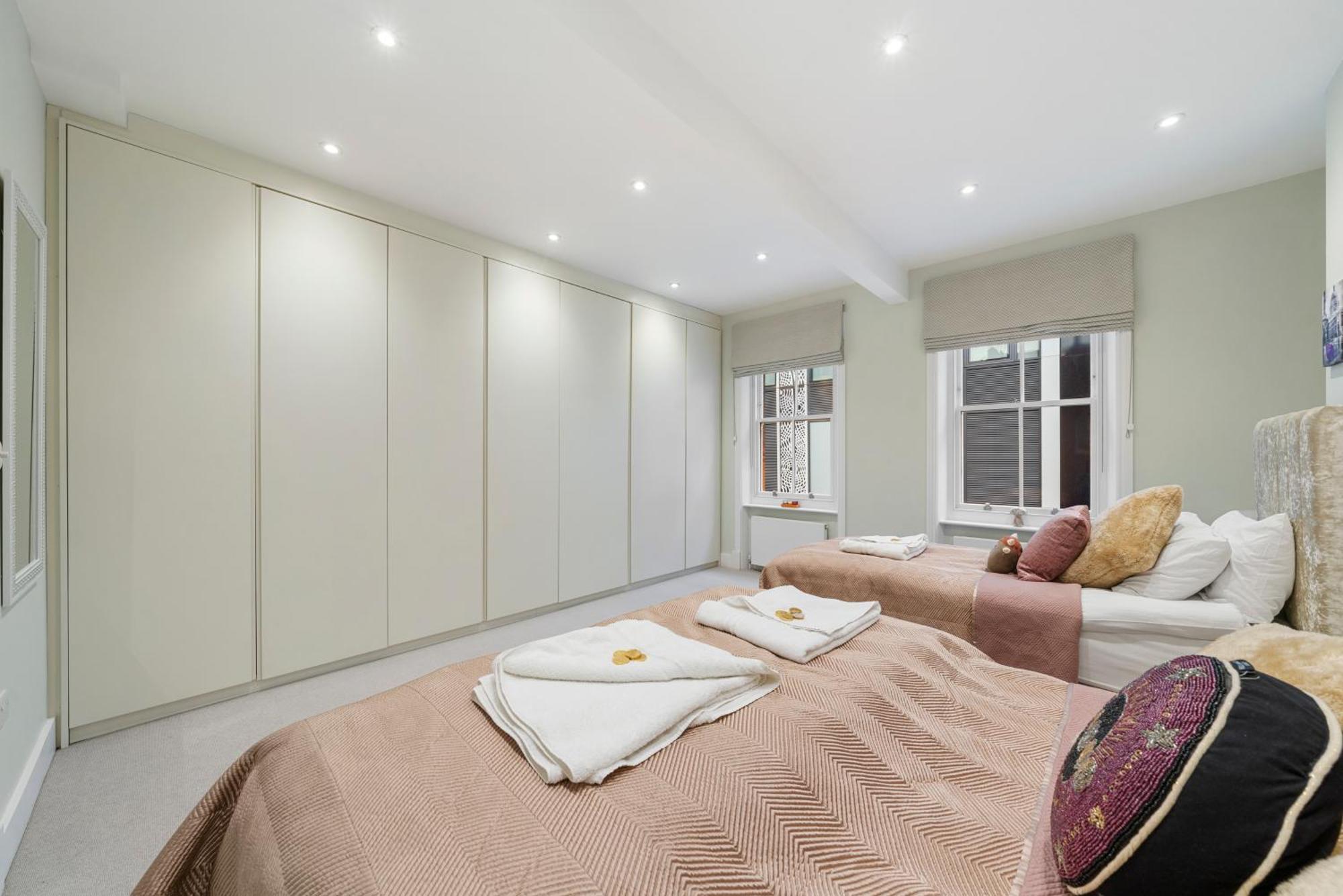 Apartment Chic 2 Bed Maisonette In Mayfair 32a London