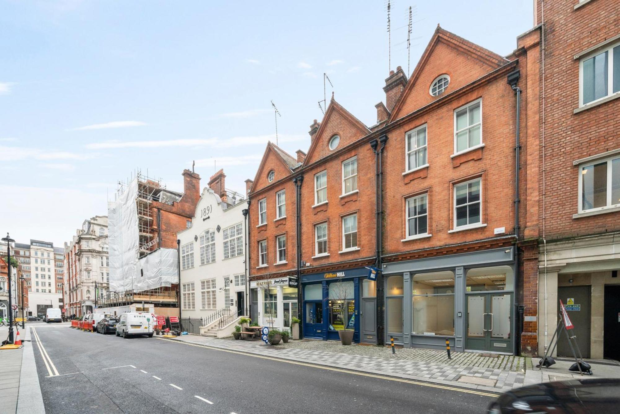 Chic 2 Bed Maisonette In Mayfair 32a