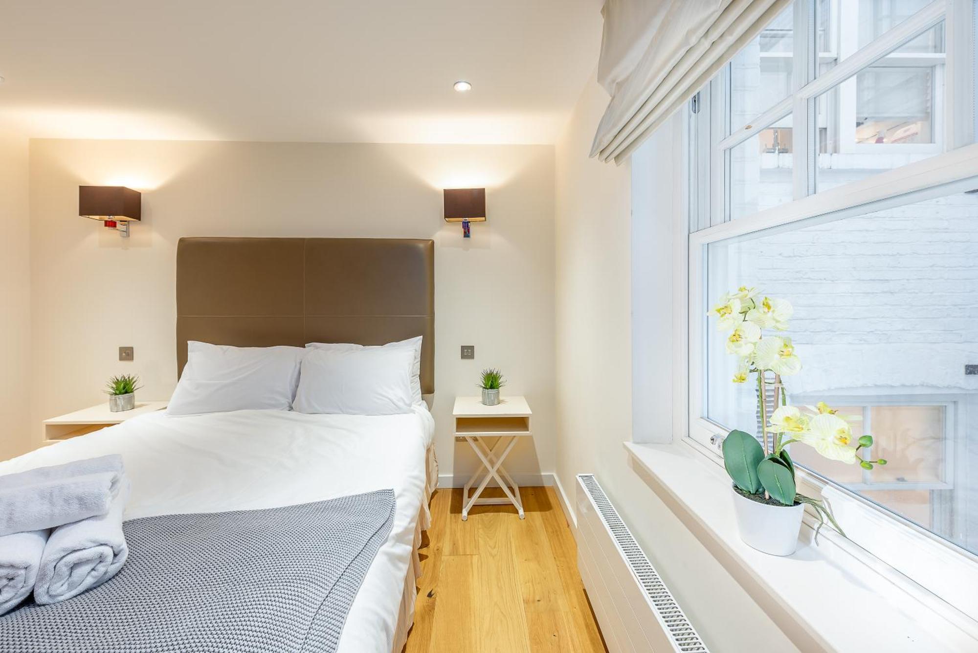 Apartment Moments From Hyde Park & Notting Hill With Free Luggage Storage And Washing Machine London