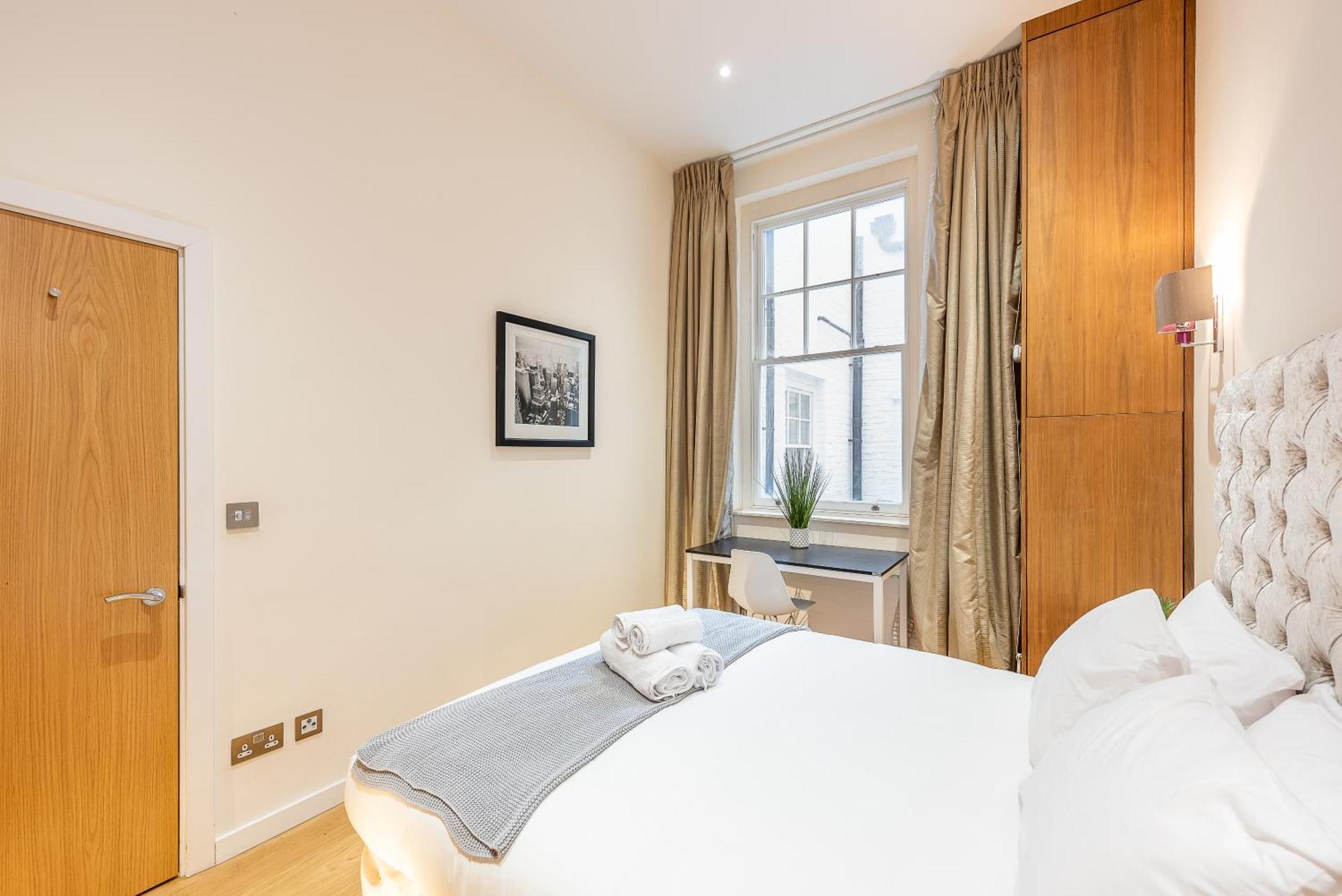 Apartment Moments From Hyde Park & Notting Hill With Free Luggage Storage And Washing Machine