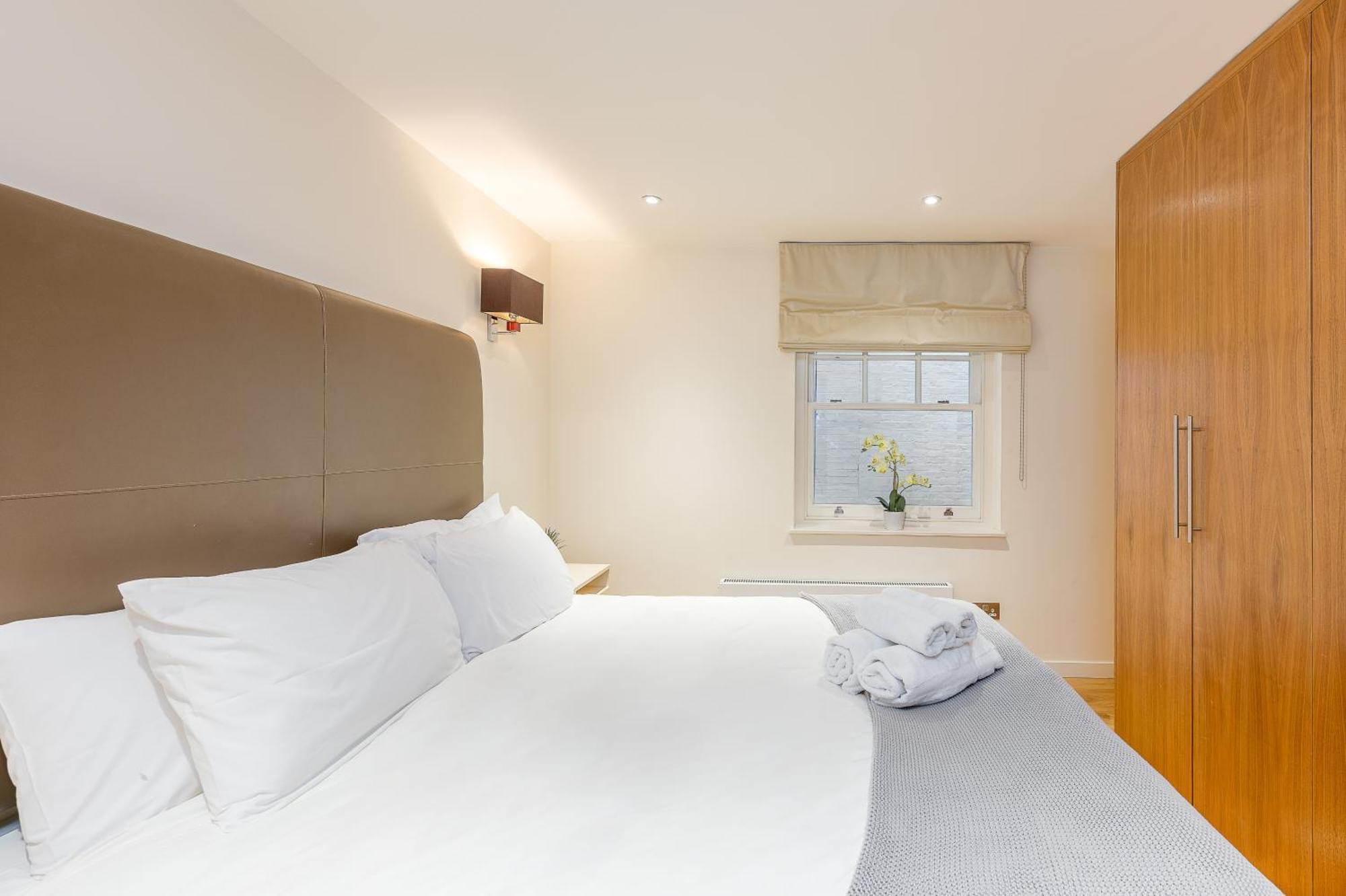 Apartment Moments From Hyde Park & Notting Hill With Free Luggage Storage And Washing Machine London