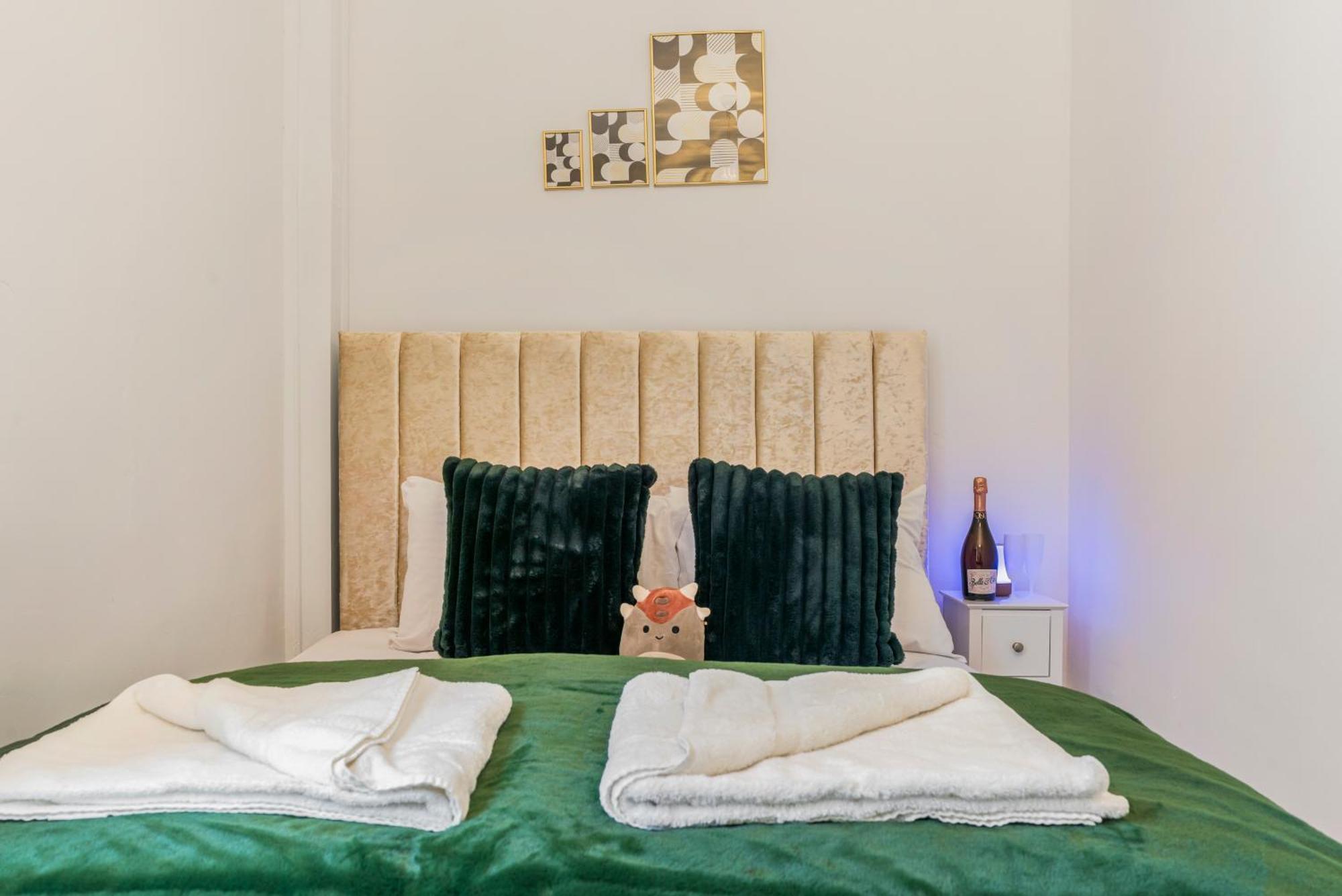 Mayfair Maisonette Chic Spacious 2-bed - 33a Apartment