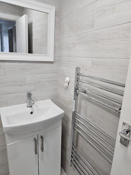 Appartement Beautiful Garden Flat Near