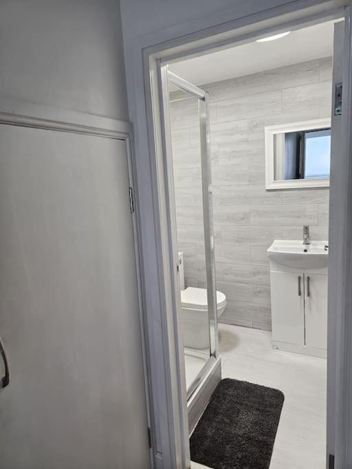 Appartement Beautiful Garden Flat Near *