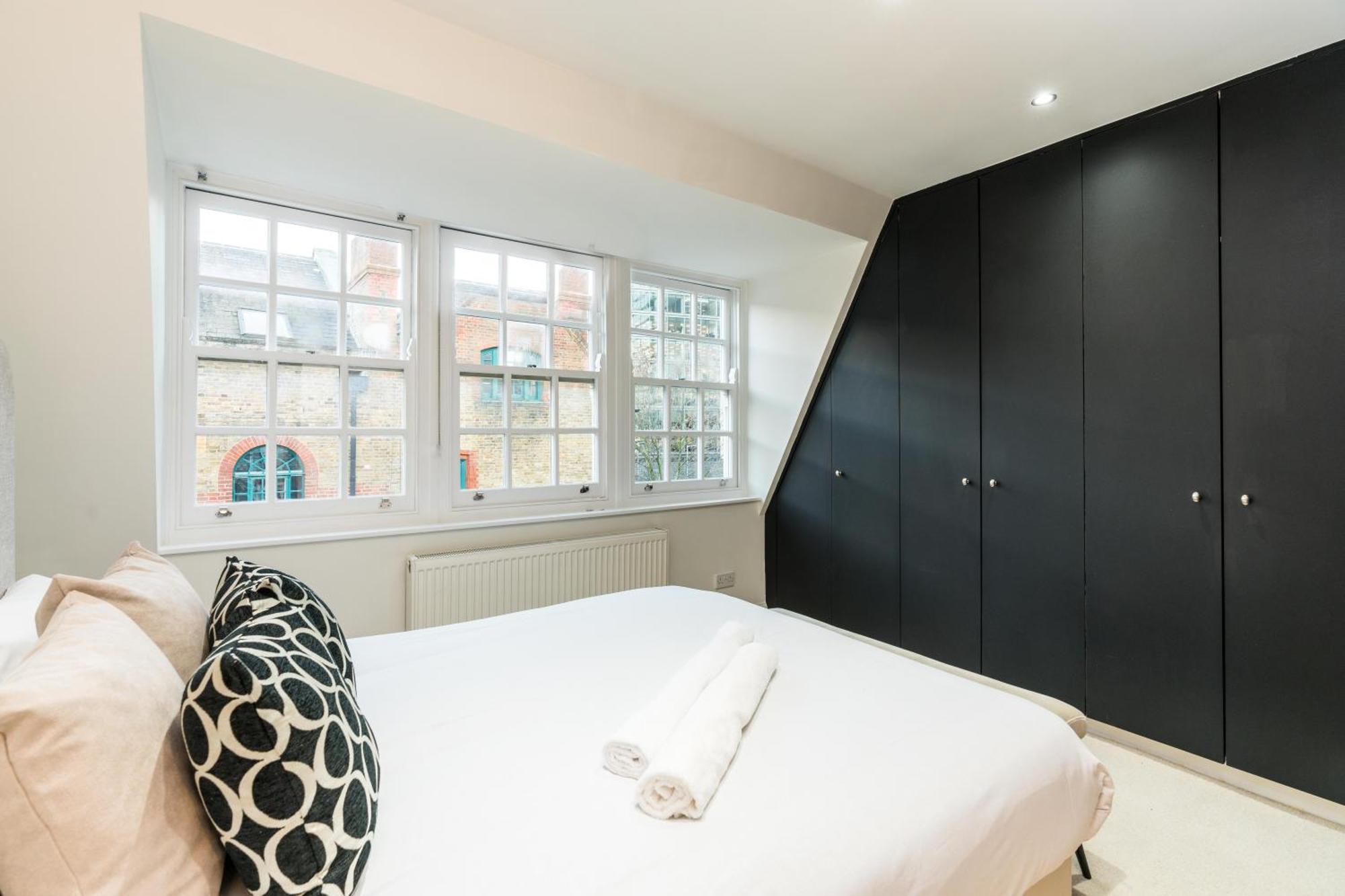 Buckinghampalace-belgravia-saintsjames-trafalgar Square-victoria Londen
