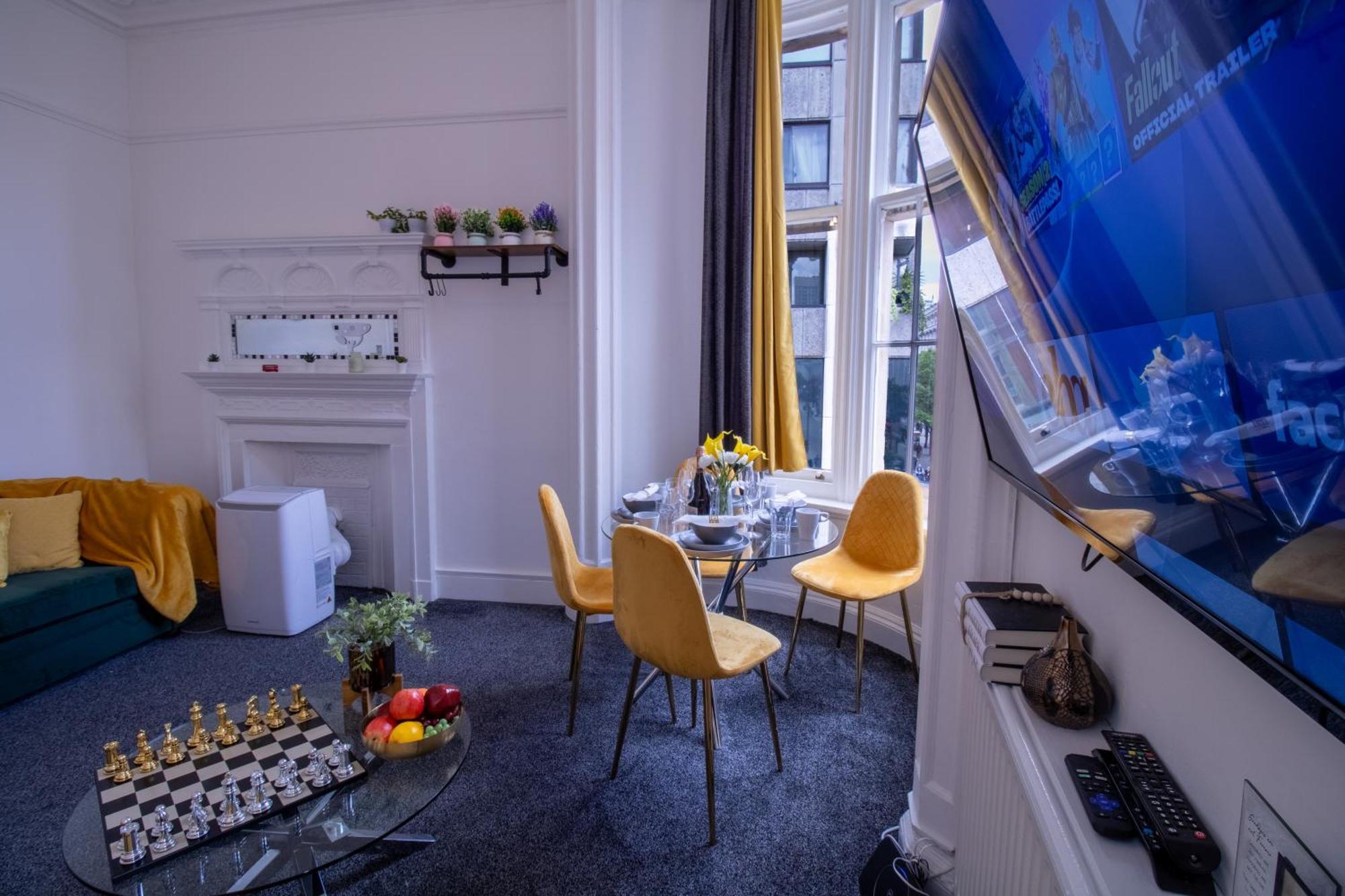Elegant 3 Bedroom On Oxford Street Luxury Living In 2gc * Londres