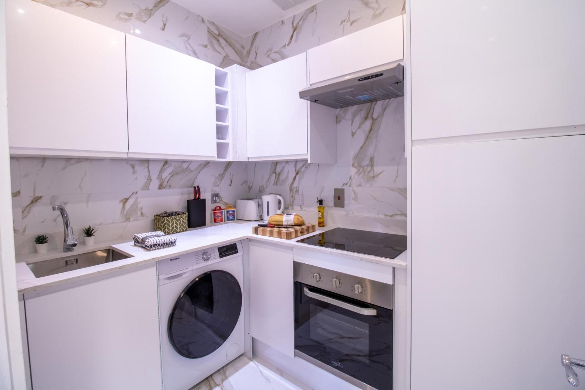 Elegant 3 Bedroom On Oxford Street Luxury Living In 2gc