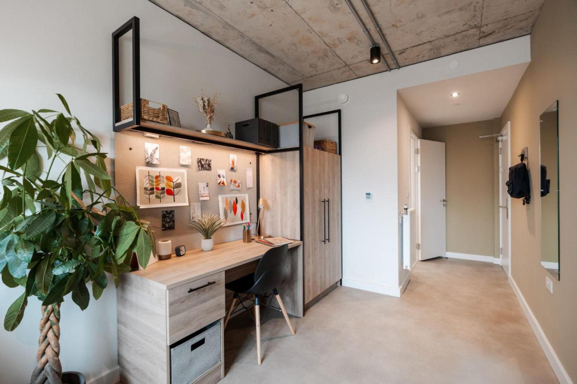 For Students Only Ensuites At Old Kent Road In Apartment *