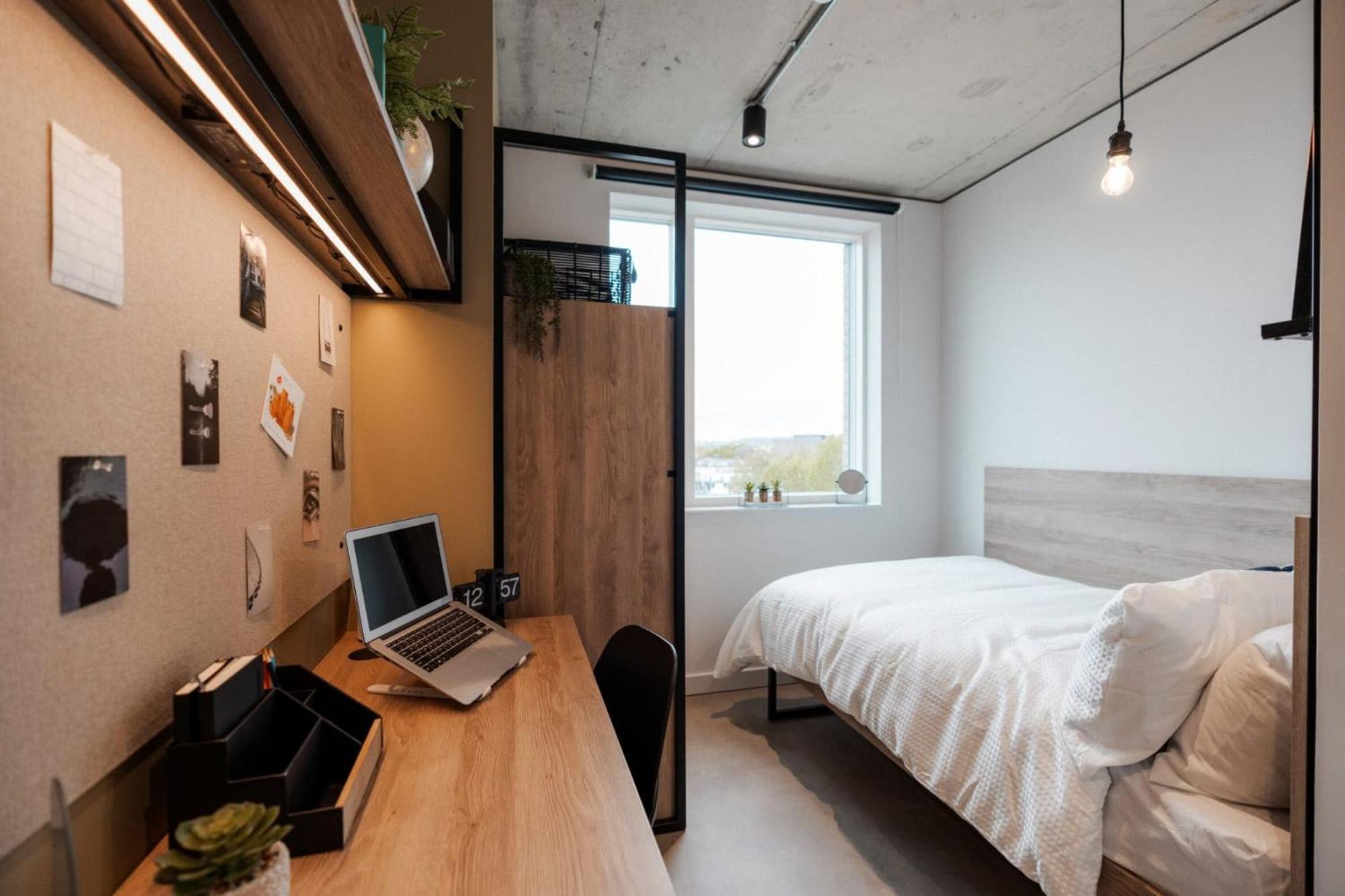 Apartment For Students Only Ensuites At Old Kent Road In *