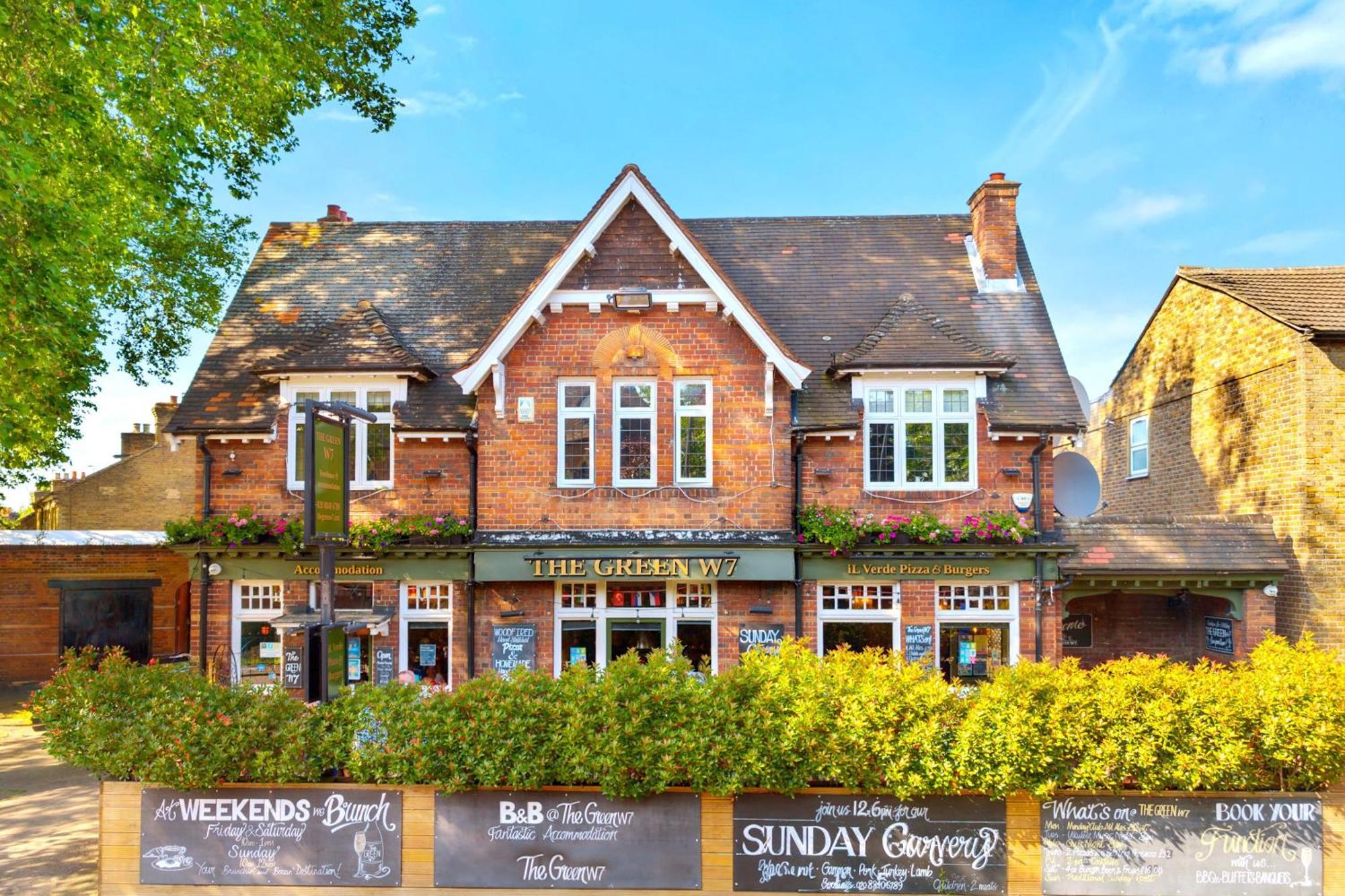 The W7 Inn Londres