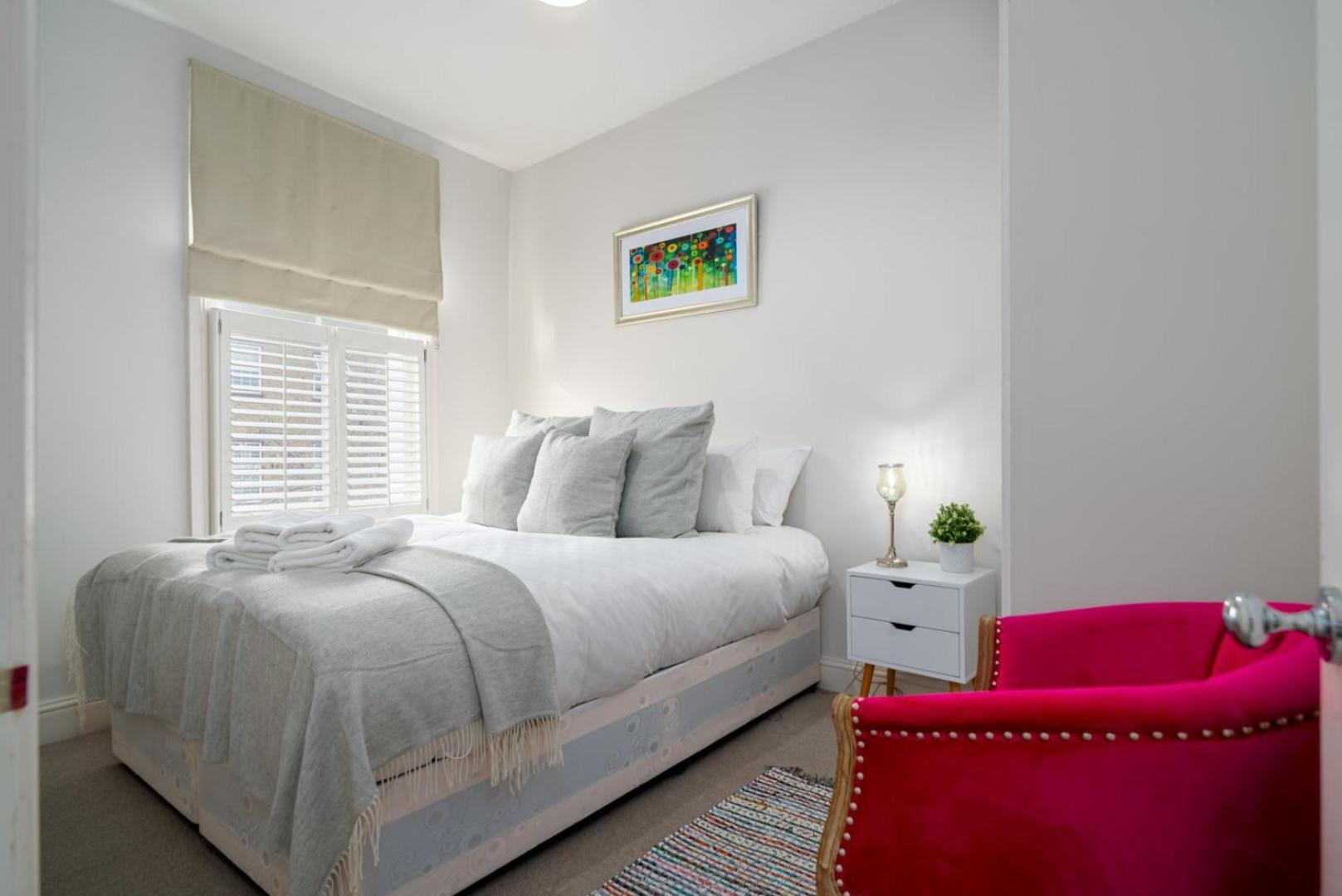 Сasa de vacaciones Guestready - Family With Garden For 6 *