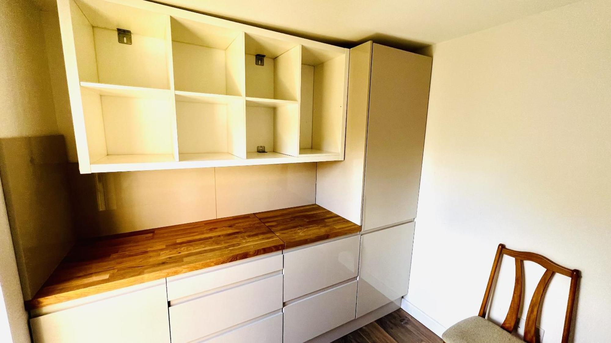Wood Budget - Next To Mall & Metro Station - 10 Min To Center Holiday home