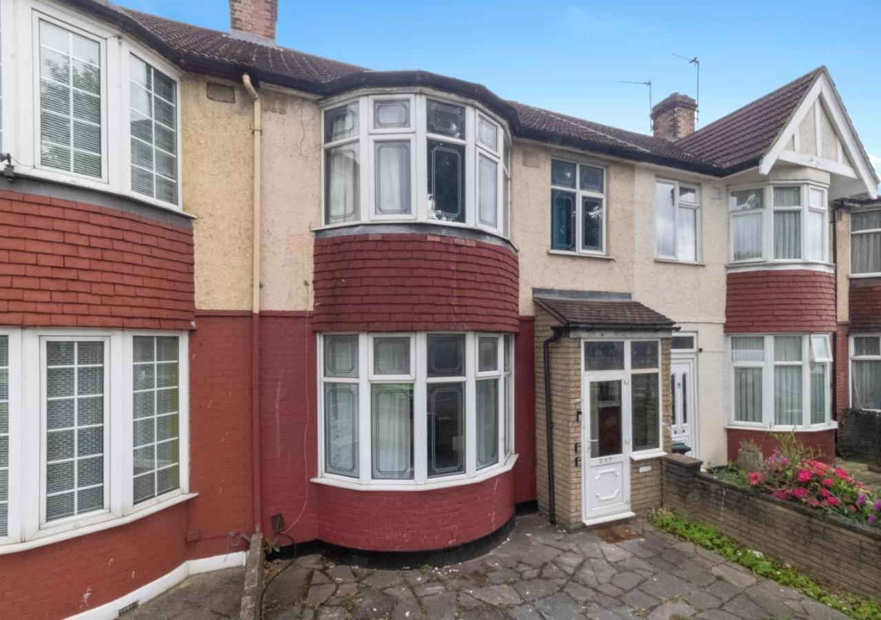 Apartment Downshill Way Lovely 4 Bedroom In