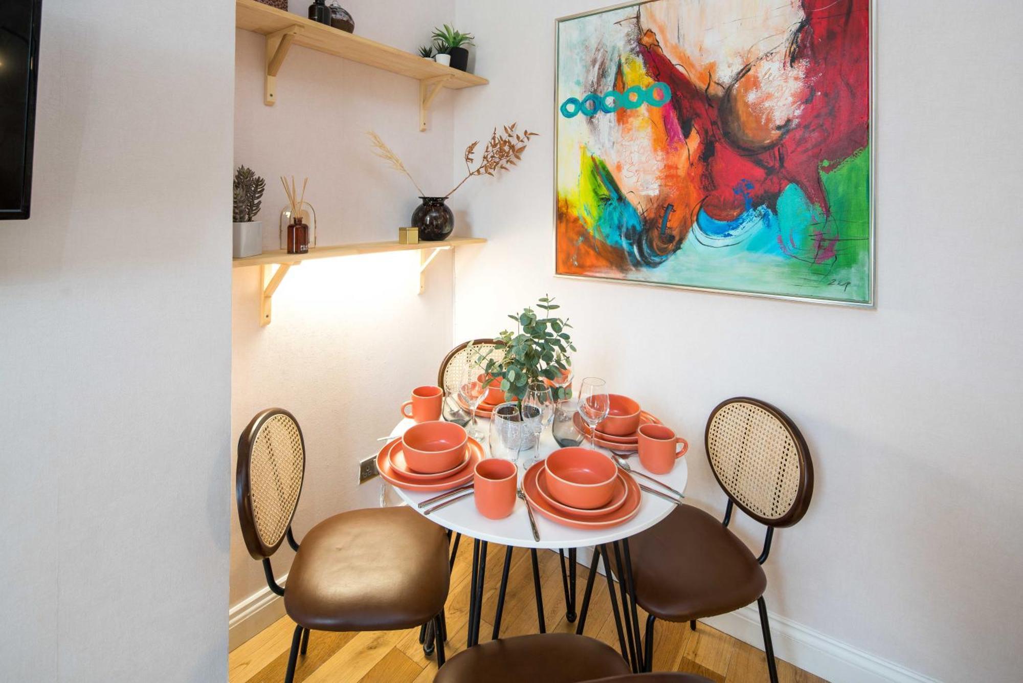 Apartment Wg1 Kensington-westfieldsmall- Central *