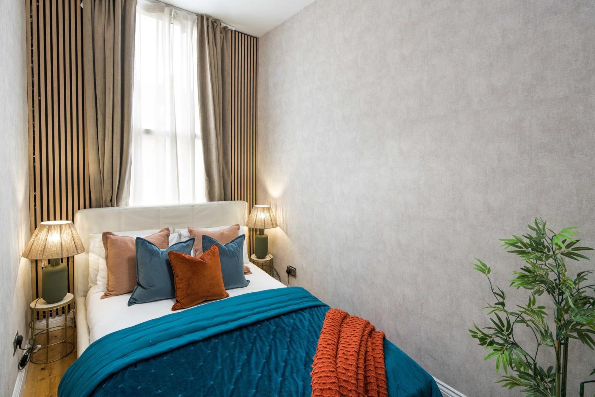 Wg1 Kensington-westfieldsmall- Central * London