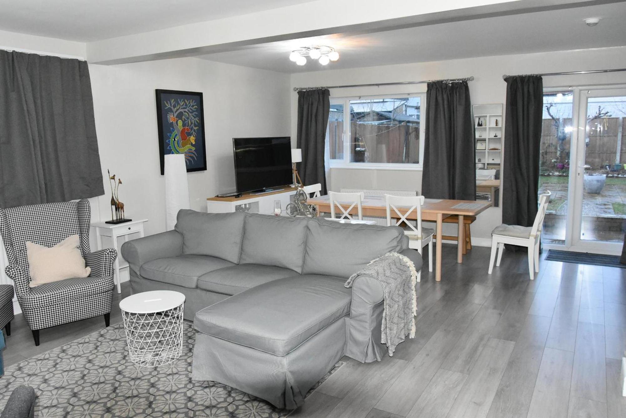 Charming Wembley Near Wembley Stadium Holiday home *