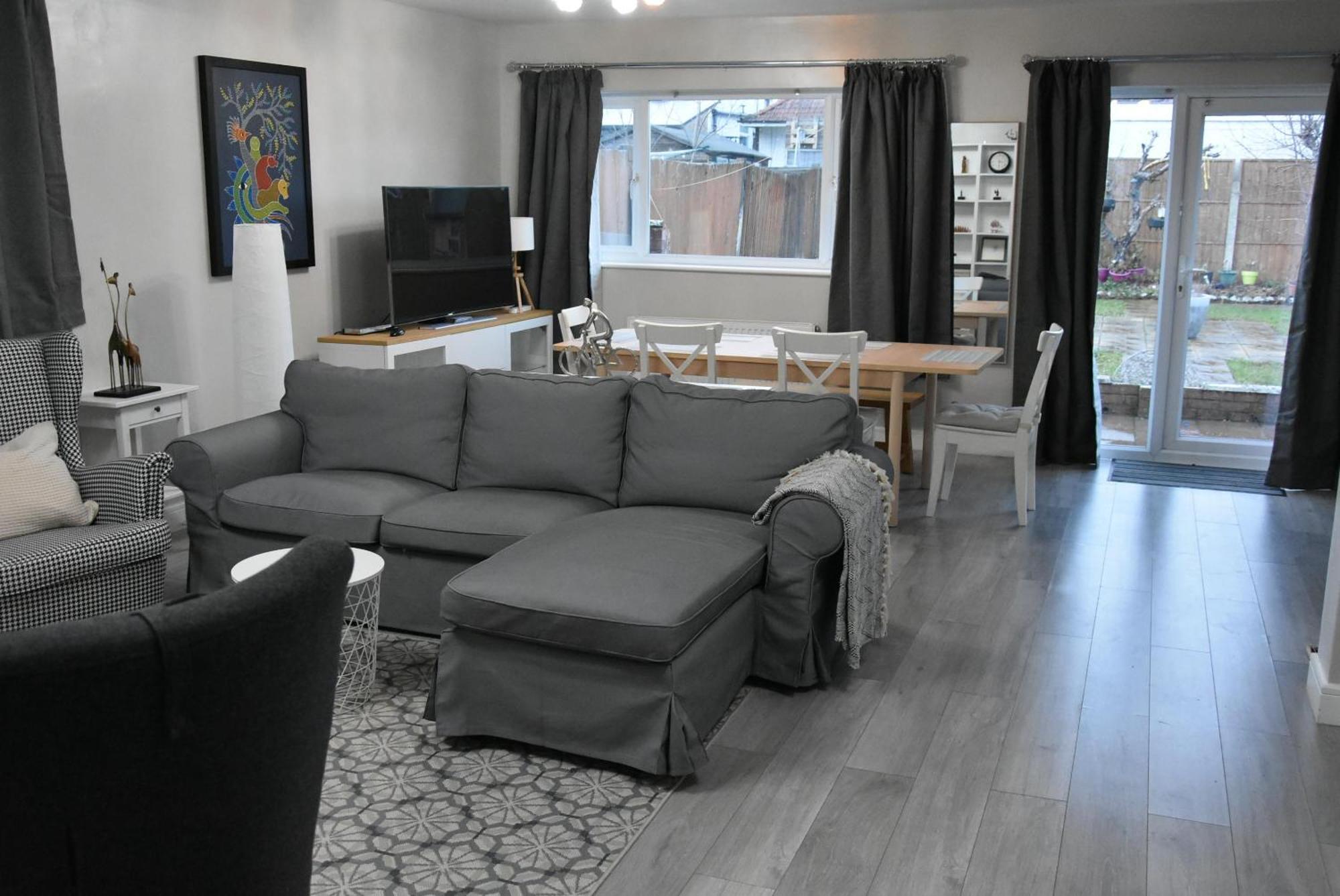 Charming Wembley Near Wembley Stadium Holiday home