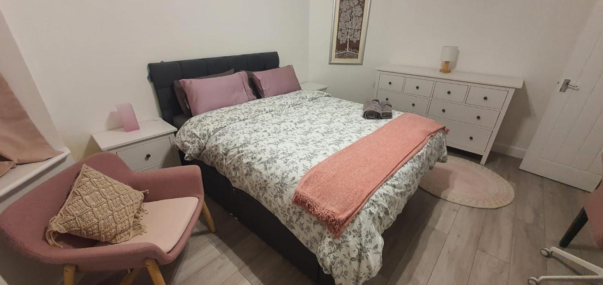 Holiday home Charming Wembley Near Wembley Stadium *