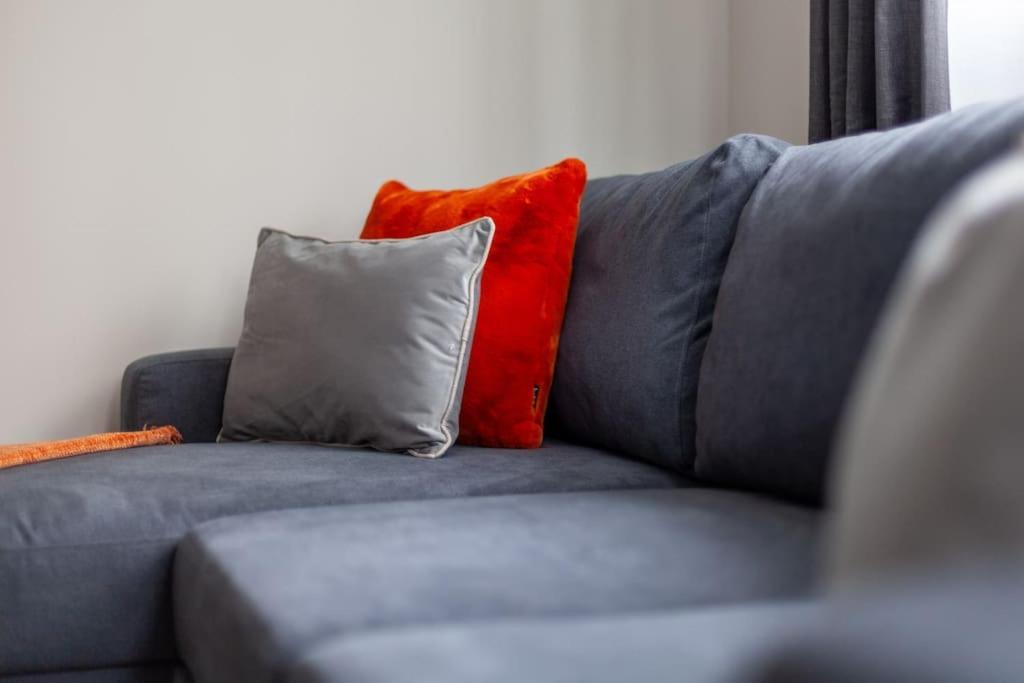 Elegant Retreat 1-bed Near Appartement Londen