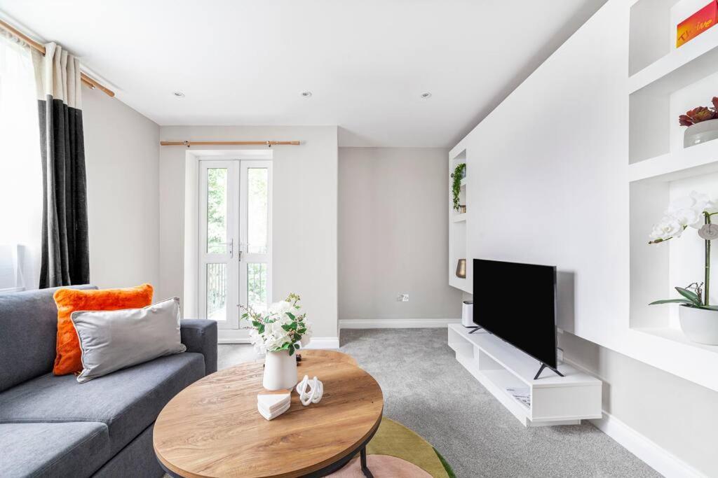 Appartement Elegant Retreat 1-bed Near *