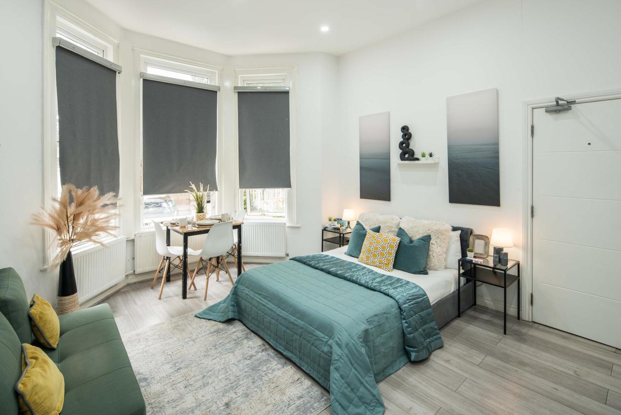 S1-4 Central - Self Equipped- 15 Minutes To Oxford Street & Marble Arch Appartement Londen