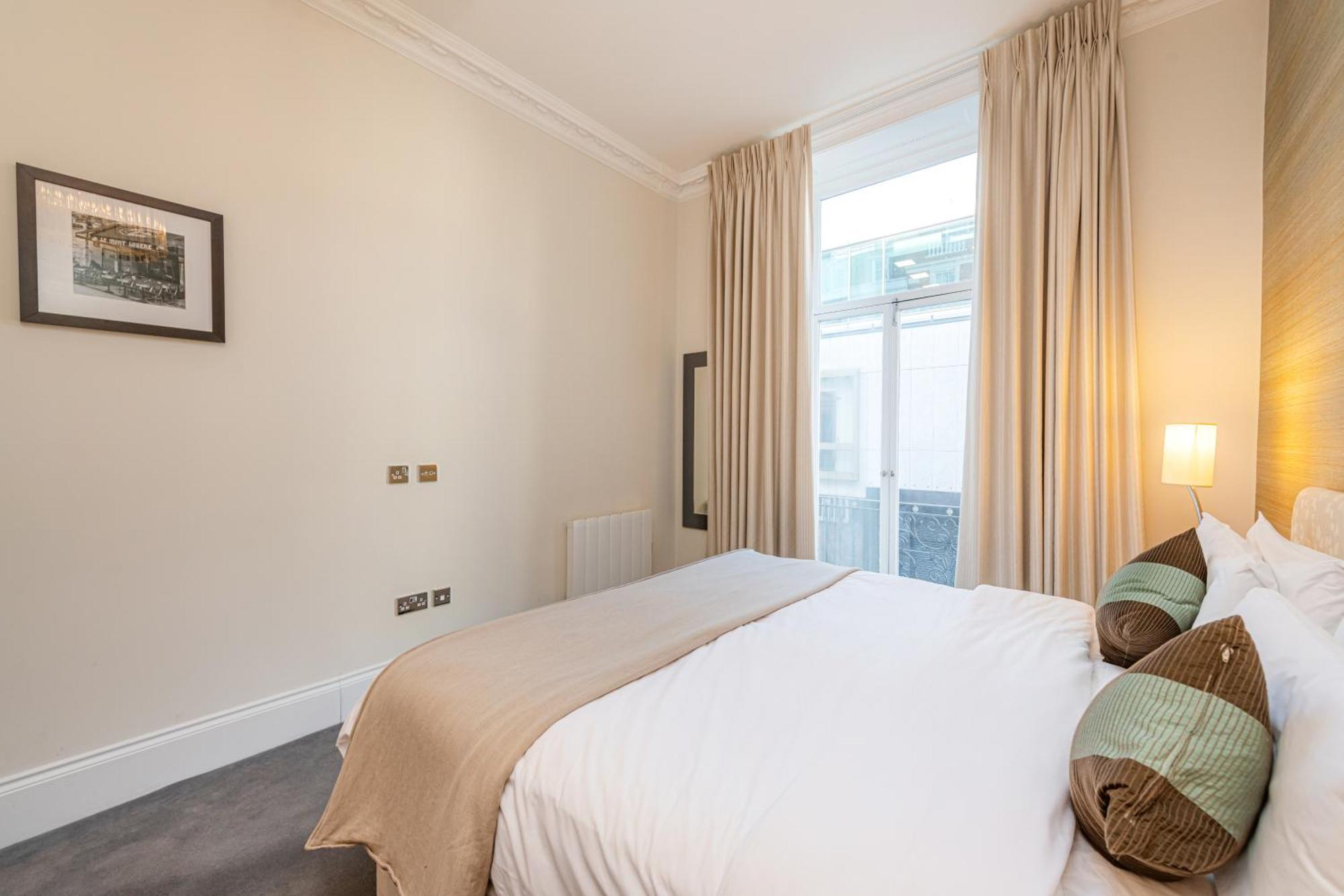20 Hertford Street - Mayfair