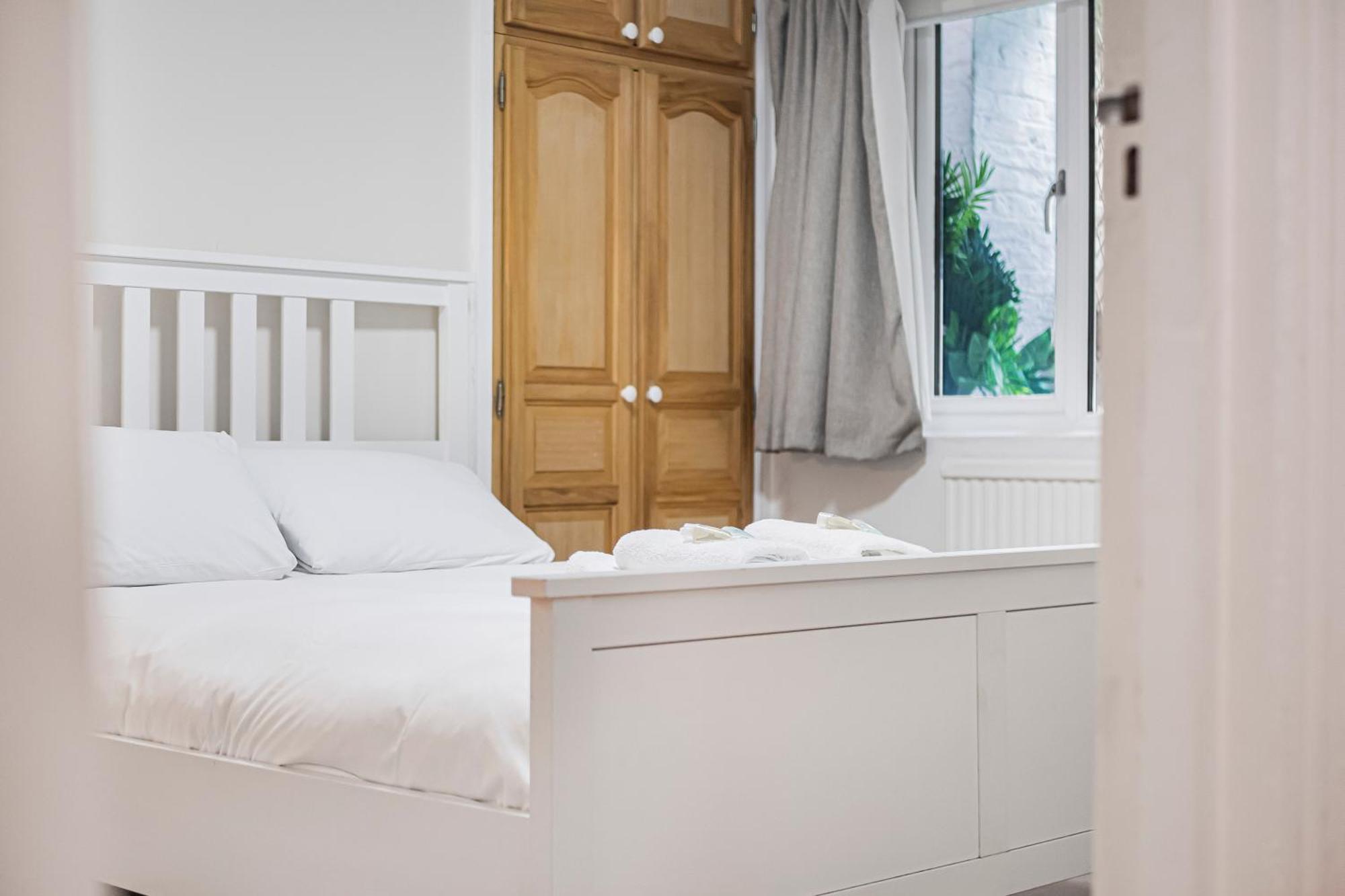 Appartement Pass The Keys Private Garden By Tulse Hill Station Londen