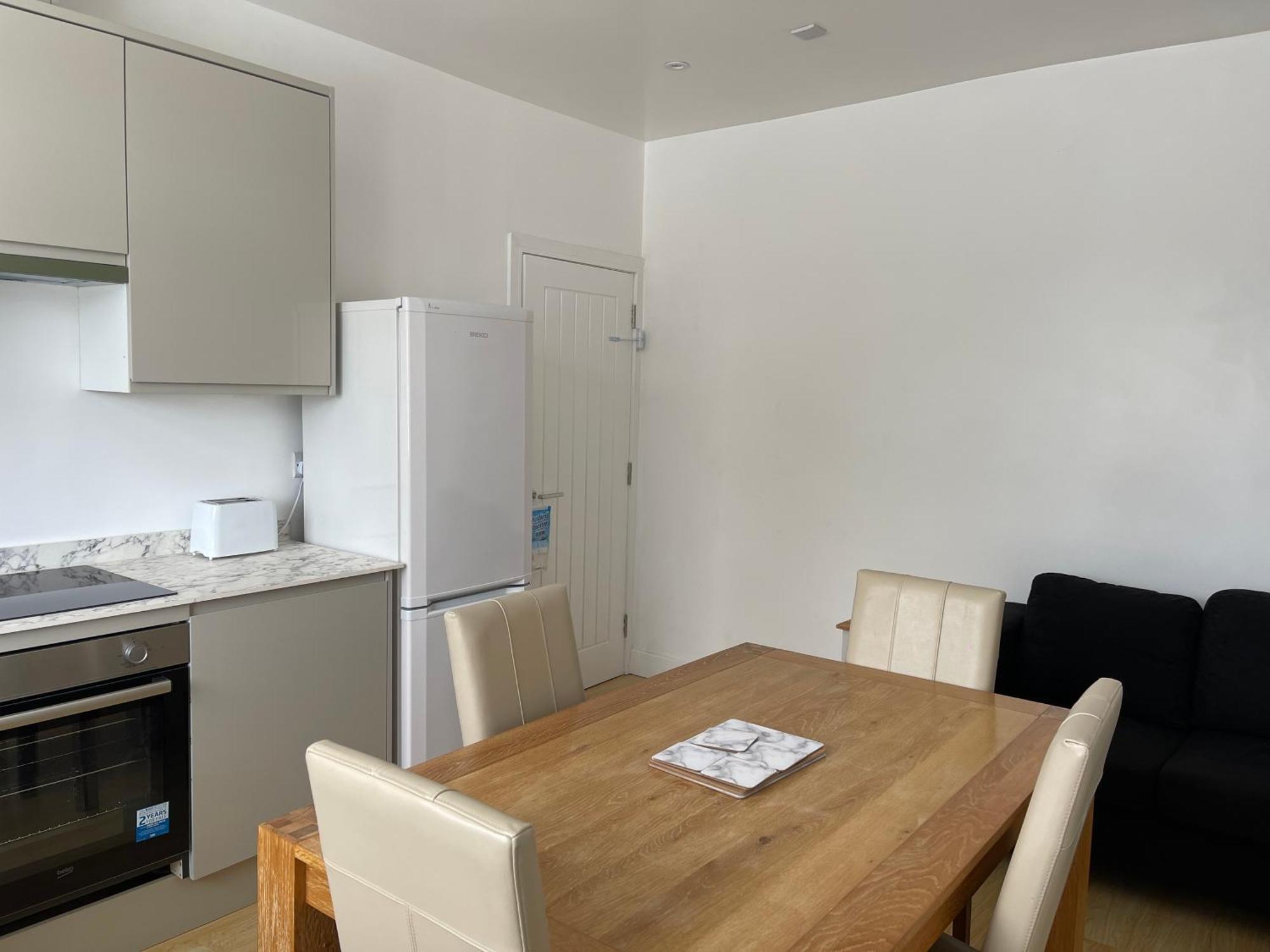 Guest house Lonsdale Place *