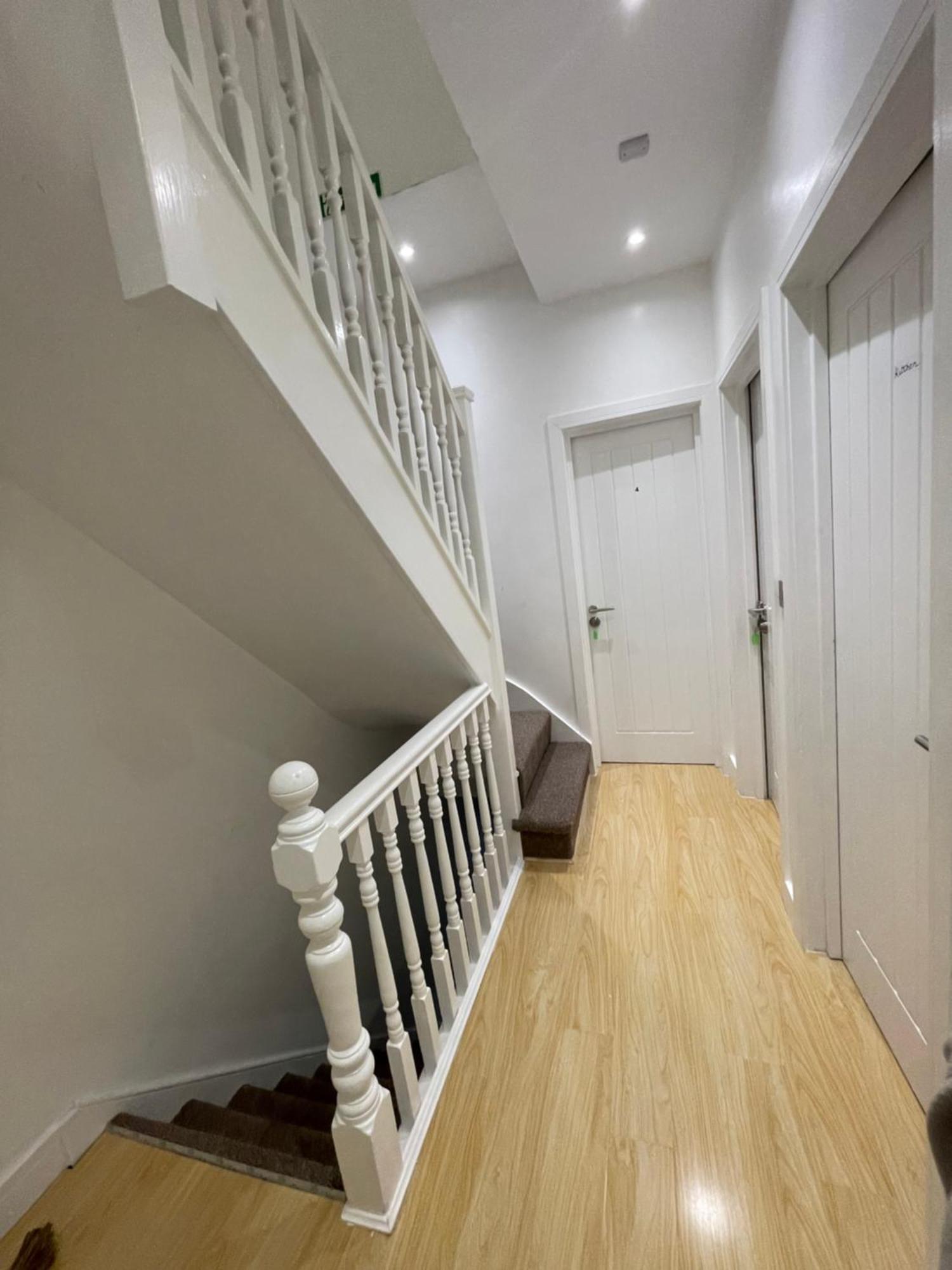Guest house Lonsdale Place