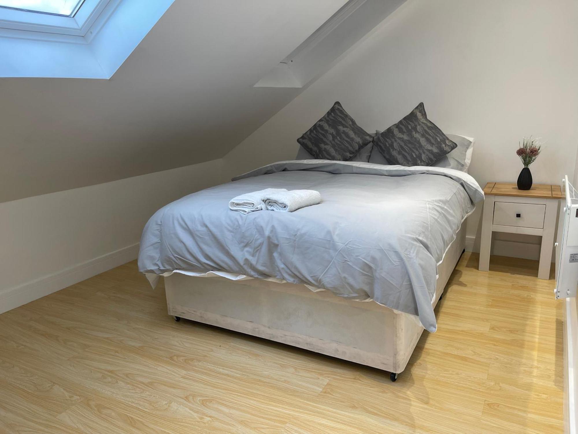Lonsdale Place Guest house