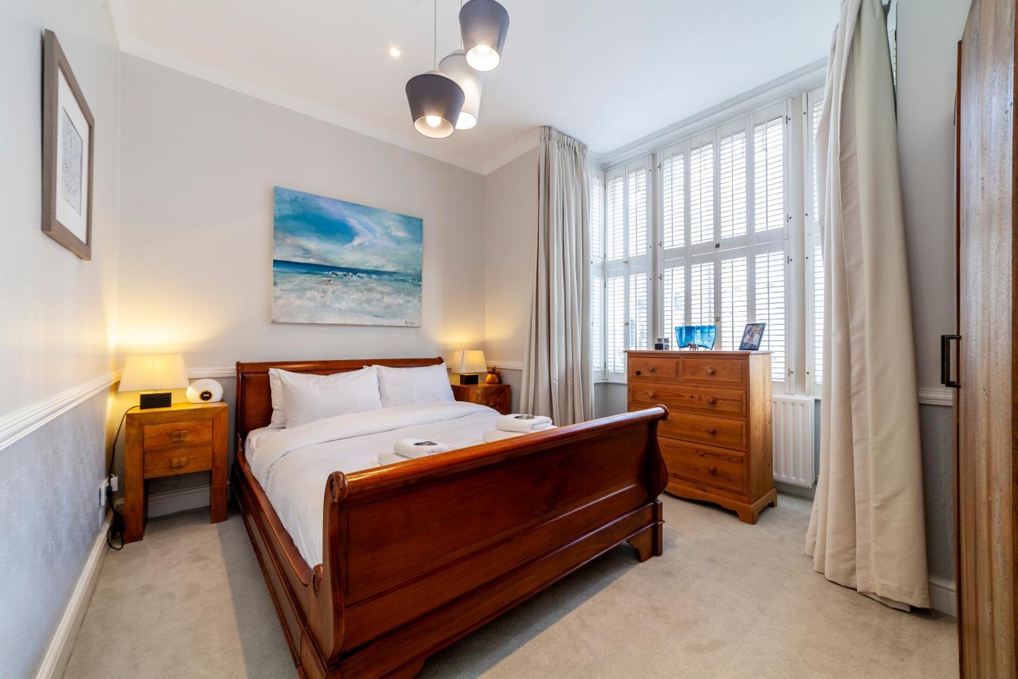 Apartment Spacious 3br 2bh With Garden In West Putney