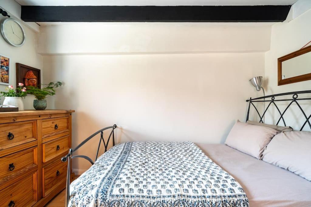 Central Shared Flat London
