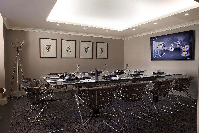 Radisson Blu Hotel, South Kensington - Formerly Vanderbilt Hotel 4*