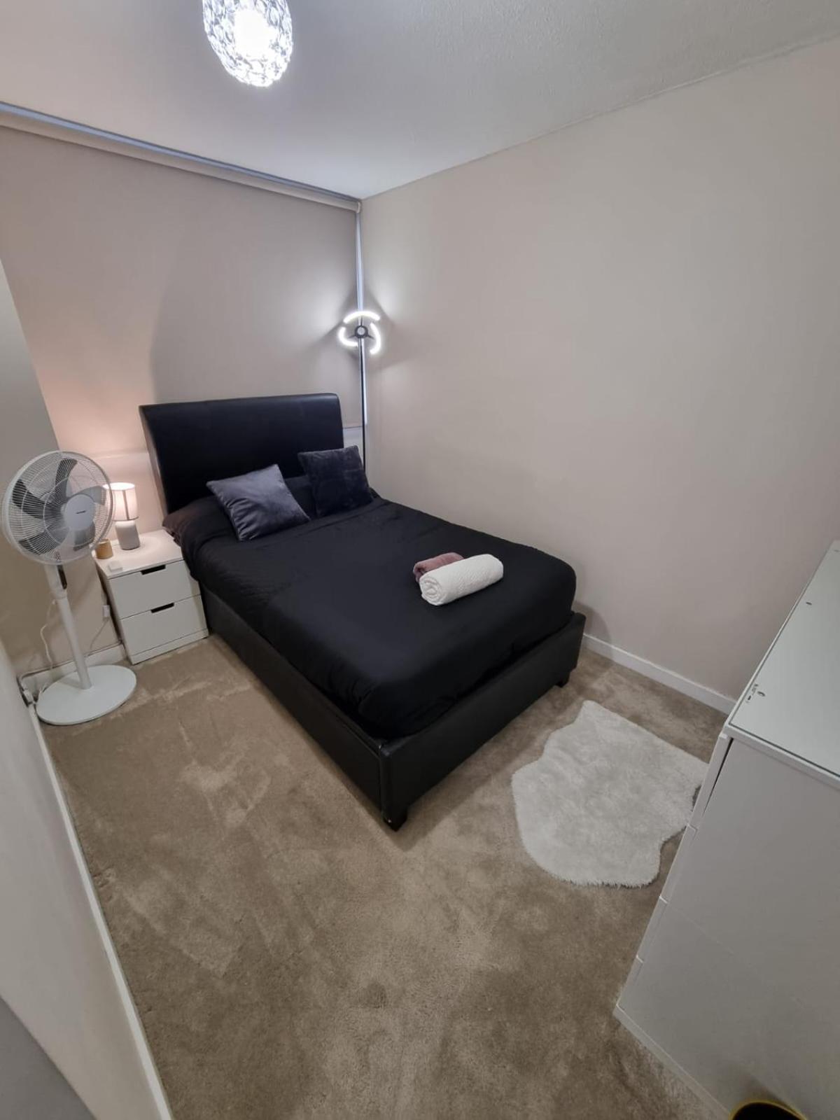 Stylish & Free Parking Apartment *