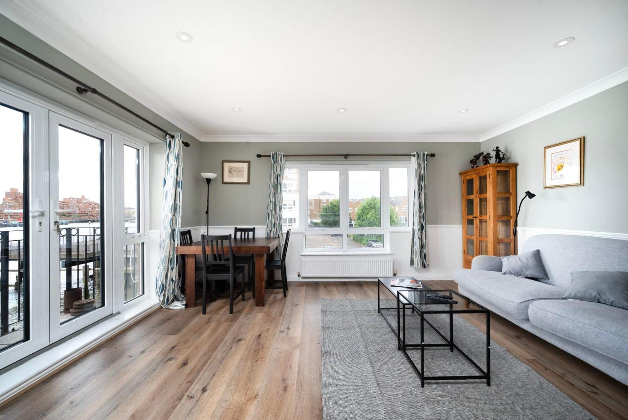 Wonderful 2br Flat With River Views And Balcony Appartement