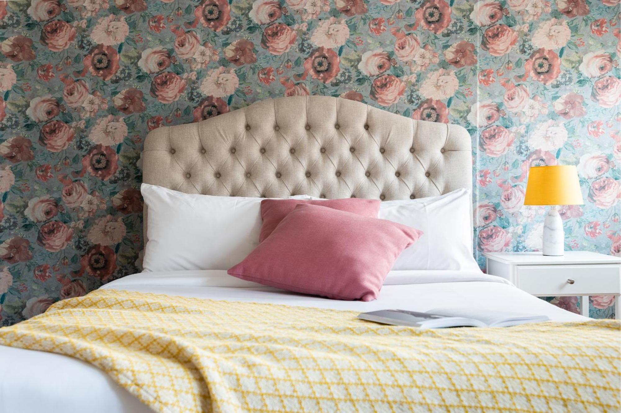 The Paddington Mews - Comfortable & Elegant 3bdr Paddington House Ferienhaus London