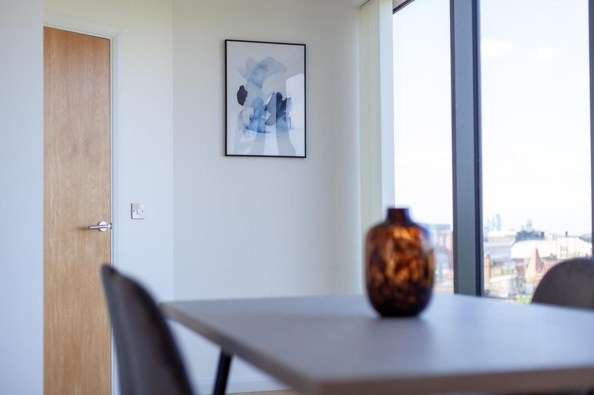 The Streatham Penthouse * London