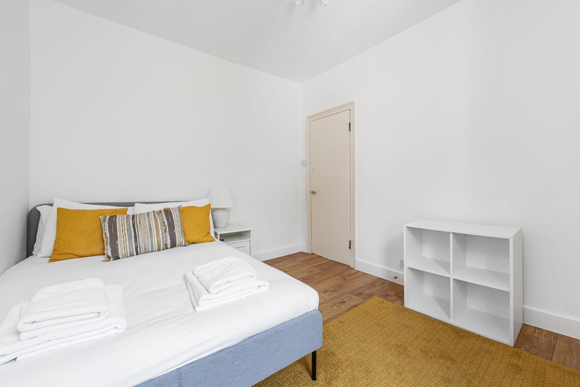 Modern Victorian With Secret Garden Holiday home London