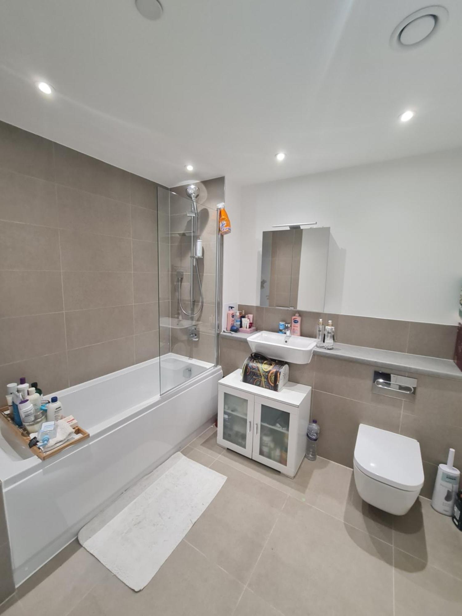 Wembley Stadium Comfort Stay Cosy Room With A View Concerts, Matches And More